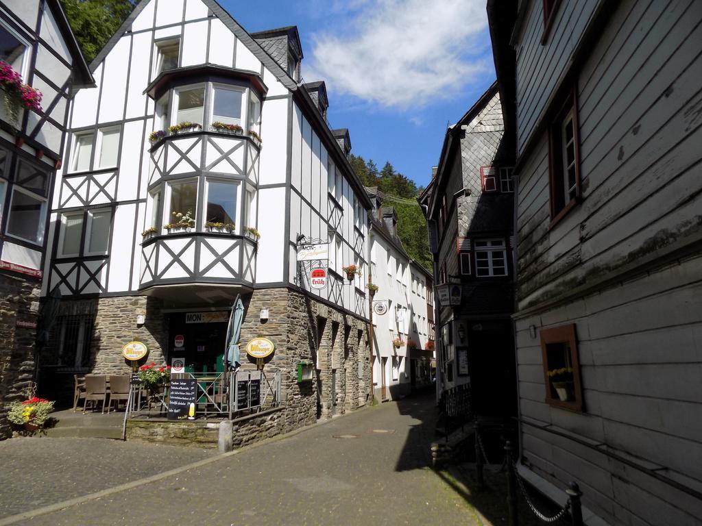 Gaestehaus Eschbach Monschau Exterior foto